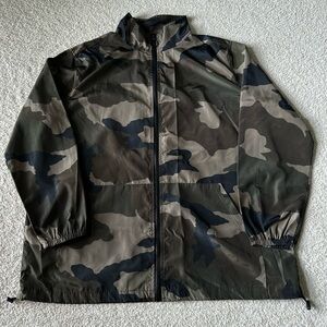 Women’s Camo Oversized Light Jacket